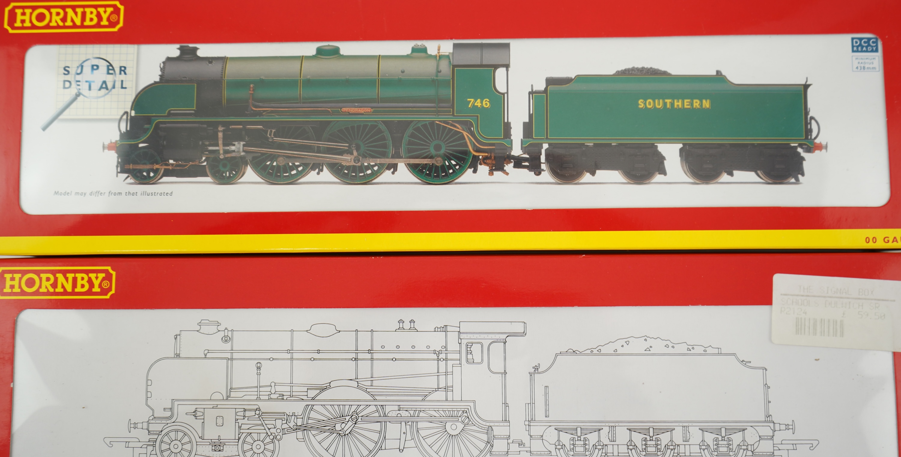 Two boxed Hornby Hobbies 00 gauge railway Southern Railway tender locomotives; a Schools Class, Dulwich 907, (R2124), together with a class N15, Pendragon 746, (R2620)